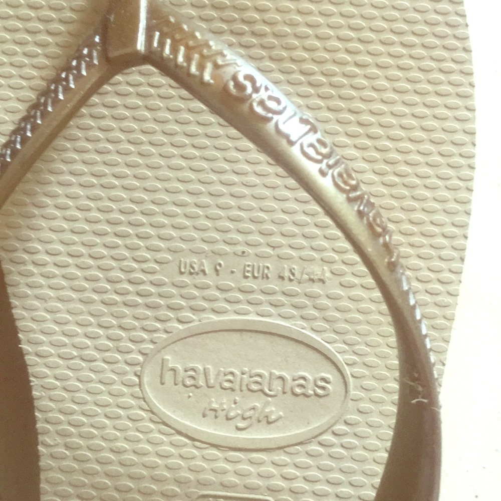 Flip flops